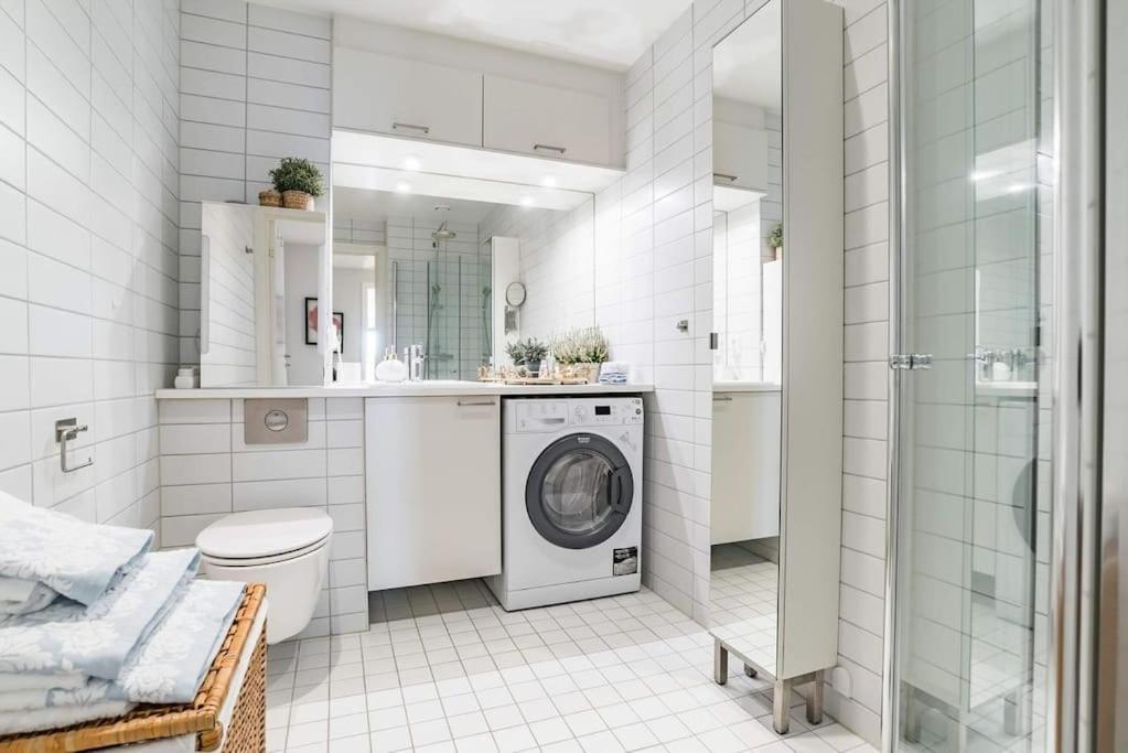 Spacious Modern 2Br Apartment At Central Oslo Barcode ภายนอก รูปภาพ