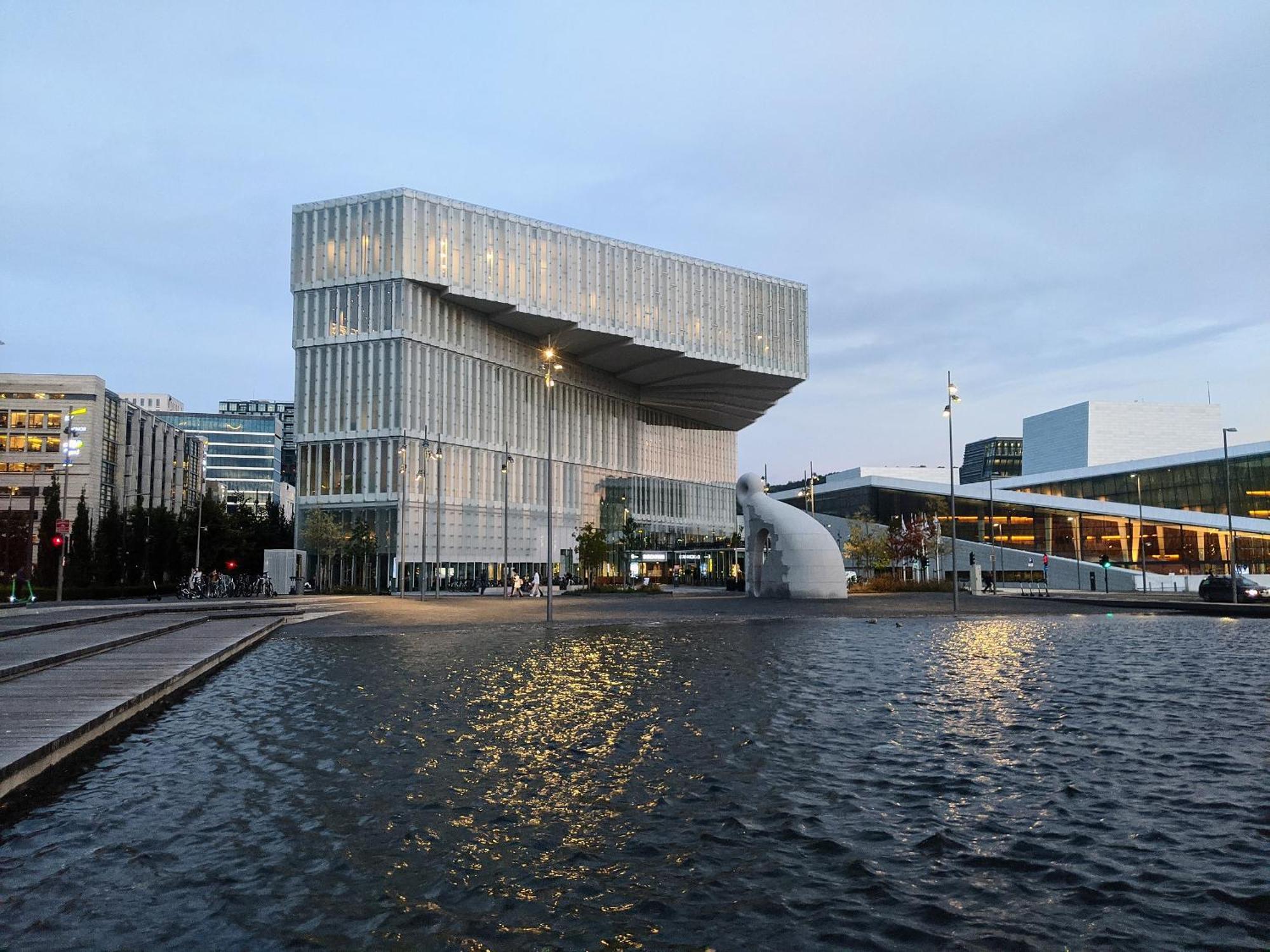 Spacious Modern 2Br Apartment At Central Oslo Barcode ภายนอก รูปภาพ