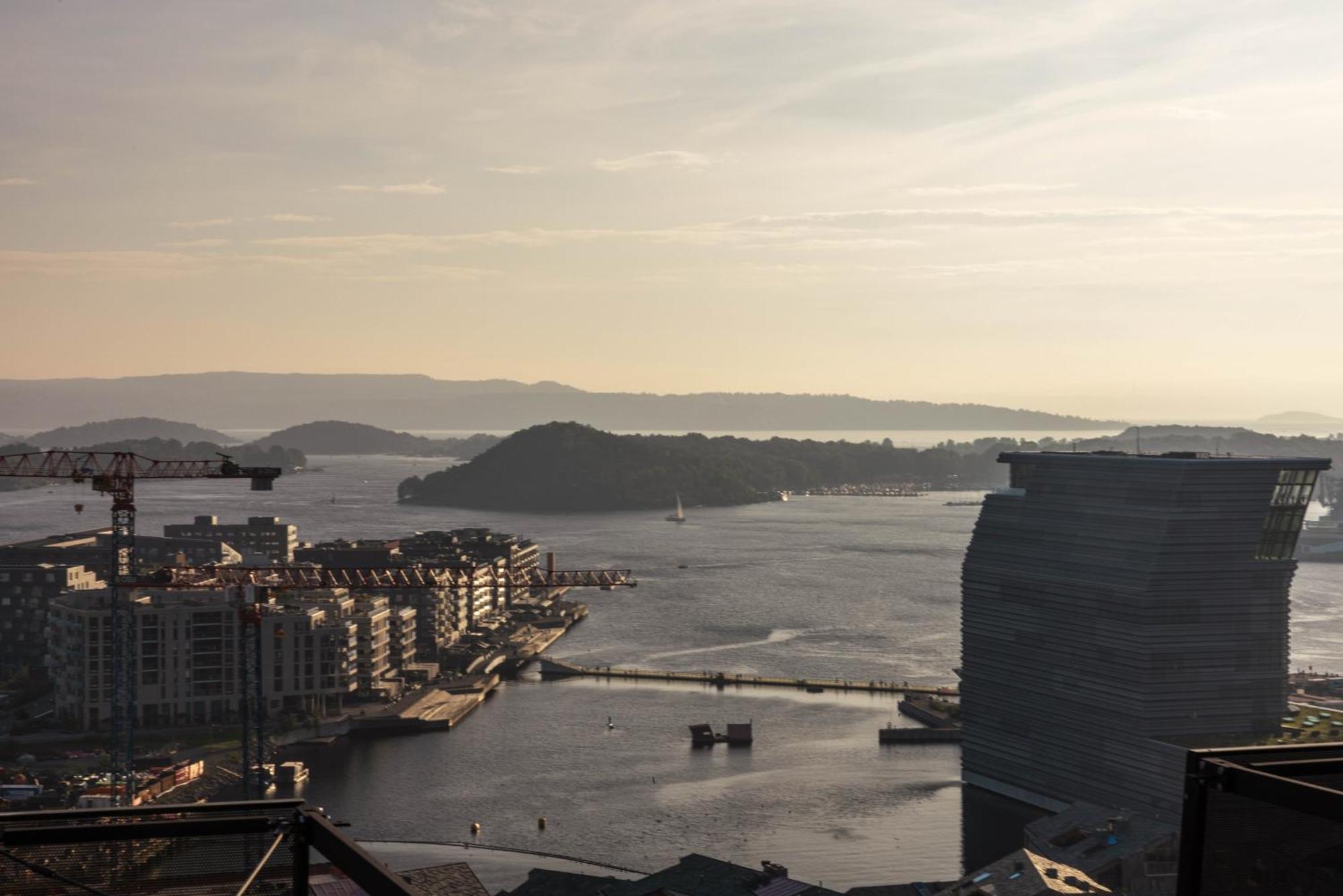 Spacious Modern 2Br Apartment At Central Oslo Barcode ภายนอก รูปภาพ